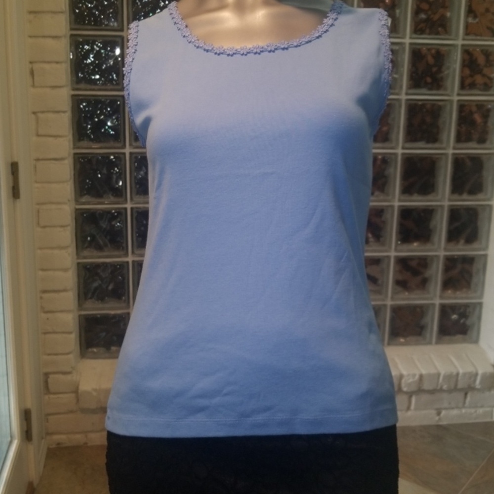 NWT Sutton Studios tank top
